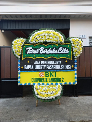 Papan Bunga Duka di Gempol Sari